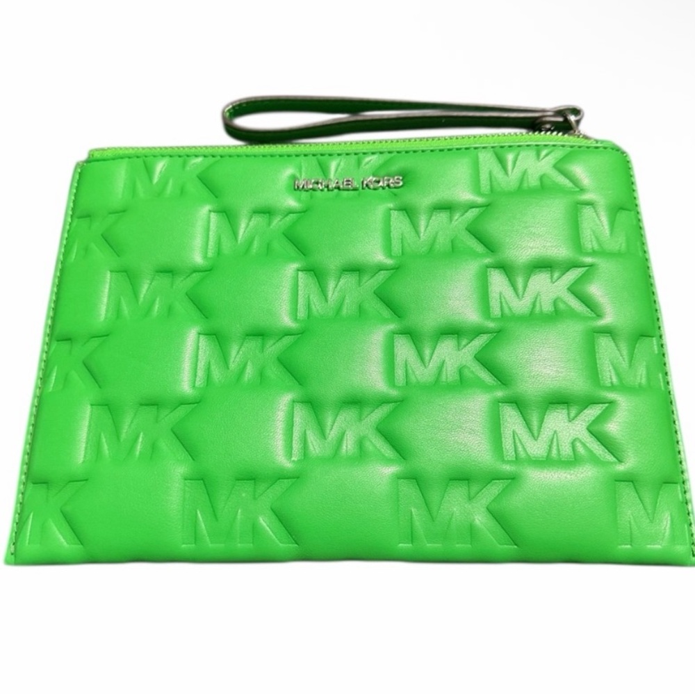 Michael Kors NWOT Embossed XL Wristlet - Picture 4 of 11